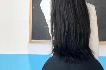 微密圈 – 夏日来了，120斤的小王同学的高清美图竟然让人想去海边冒险。