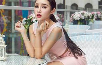 AISS爱丝(钻石版) – 索菲的私密时光：独自等待图包，满满都是涟漪的瞬间