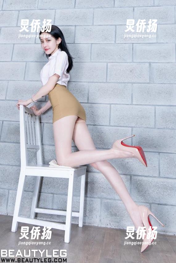 Beautyleg-Tian Beautyleg - 高清厨娘Tian:在光影中翻炒生活的味道