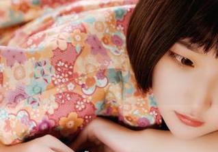 GIRLT果团网 – 赶紧看！little贝壳喵最新吊带写真，温柔又不失张扬！