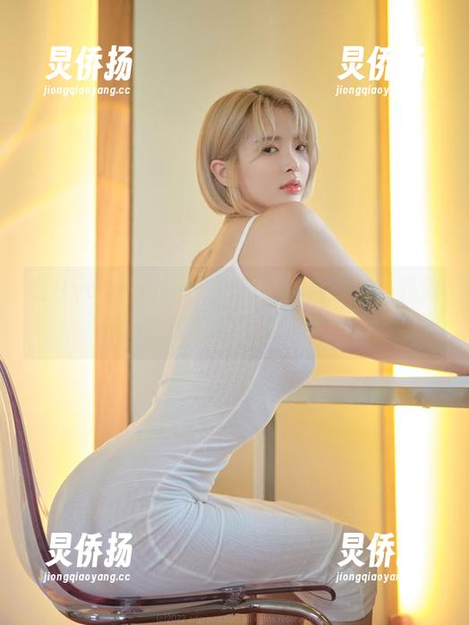 在Hyoyeon(김효연)的私拍合集里，找到属于自己的‘可爱’密码！