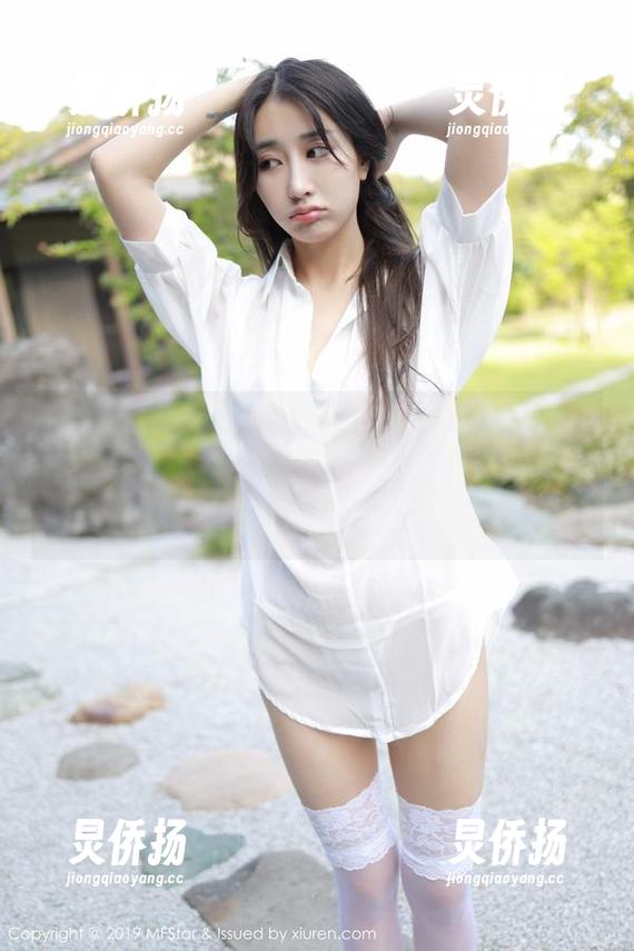 MFStar模范学院 - 伊小七MoMo水手服写真在线：满满的青春气息，不小心让我又回到了学生时代