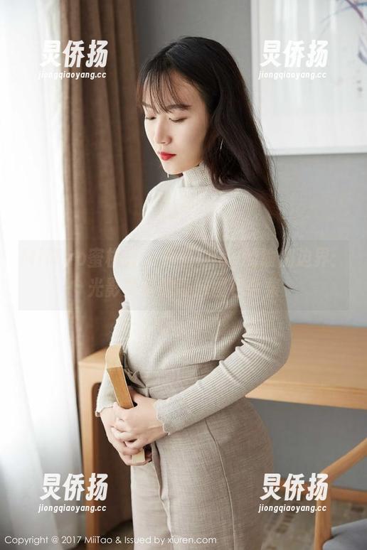 MiiTao蜜桃社-露西Lucy MiiTao蜜桃社 - 露西Lucy的瑜伽边界:光影交错的奇妙图包合集