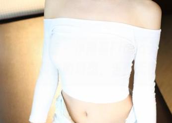 MyGirl美媛馆 – 伊雨蔓Fiona天台写真：定制你的幻想，告别无聊
