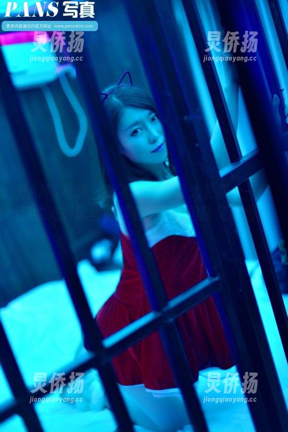 PANS写真 - 冰冰学妹图集大更新——这次的光影配合得真有意思，但我又开始分心了…