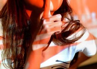 PANS写真 – 卡卡带你在线，新模试镜中的图片，就像生活中那些擦肩而过的瞬间。