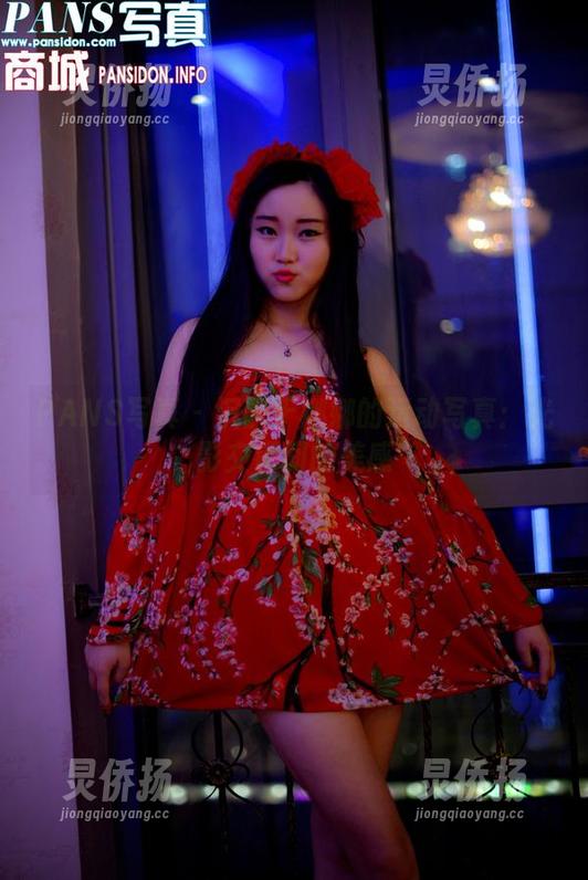 PANS写真 - 沉醉于娜娜的运动写真：光影交错间的美感