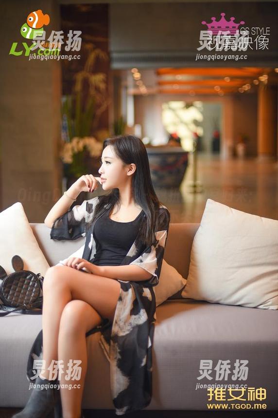 QingDouKe青豆客 - 魏扭扭教室归来：美图合集，调皮又不失清纯