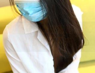 原图与黑边蕾丝的亲密邂逅：ROSI写真让你停不下来