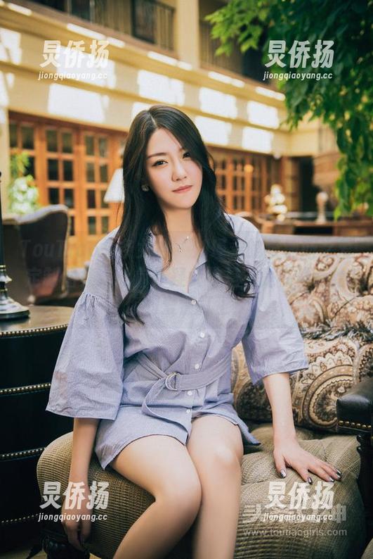 TouTiao头条女神-刘瑾希 TouTiao头条女神 - 刘瑾希的维纳斯之爱定制图集:让你怀疑女神是不是在背后给你的爱情打工!