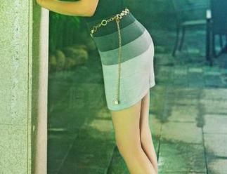TuiGirl推女郎 – 王馨瑶最新写真：天台上的悠然，隐秘而又不自觉的迷人
