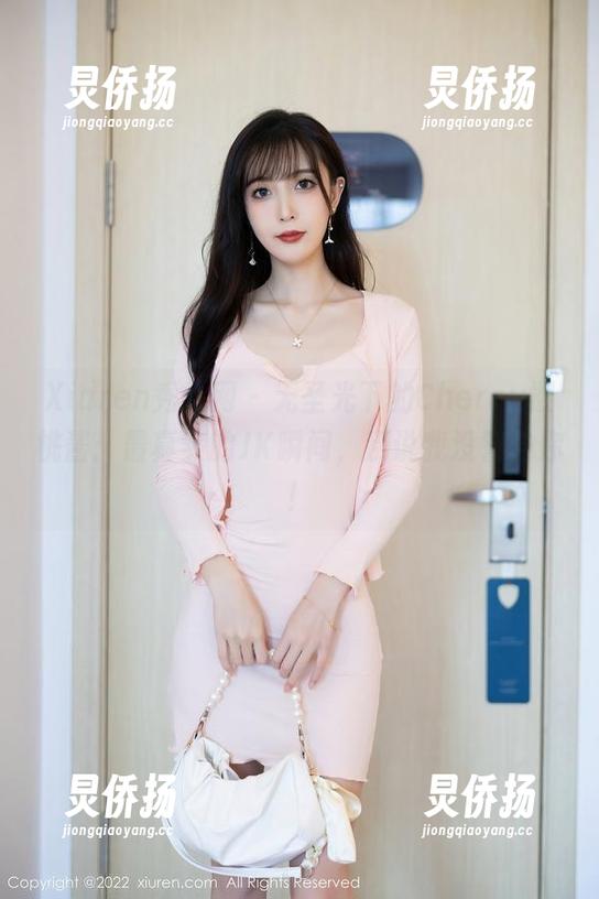 Xiuren秀人网-Cherry樱桃酱 Xiuren秀人网 - 无圣光下的Cherry樱桃酱:最真实的JK瞬间,别说我没警告你!