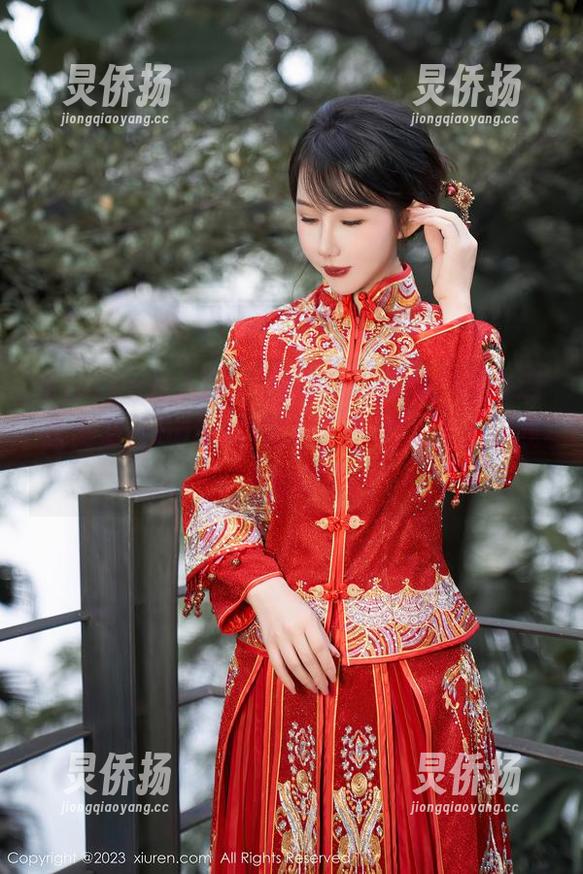 Xiuren秀人网-周慕汐baby Xiuren秀人网 - 旅拍不止风景,还有这位周慕汐baby的图包,好吧,我承认我眼光变了