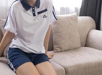Xiuren秀人网 – 尤Una娜的吊带，原图里那些瞬间值得反复揣摩