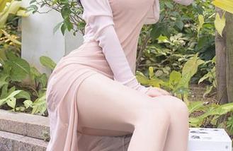 Xiuren秀人网 – 那一瞬间：照片中的糯美子MINIbabe与花嫁梦