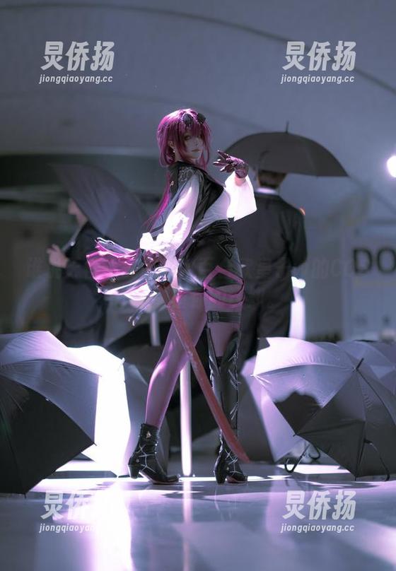 w百合欧皇子w 谁说天使不能酷?w百合欧皇子w的COS作品颠覆你的认知。