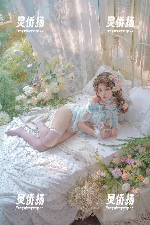 定制写真，带你走进一笑芳香沁与双人狐的梦幻时刻