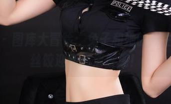 丽柜 – 图库大冒险：兔子和她的双生花，丝饺迎新高清展现！