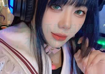 九言的吊带美图，下载之前记得先深呼吸，不怕心动失控哦！