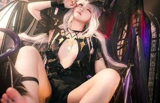 呐，伊喵_Master！你在Nikke胜利女神尤妮的写真中藏了多少调皮？