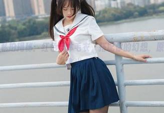 兔玩映画私拍揭秘：红色连体毛衣，搭配你的幻想，原图请大方拿出来！