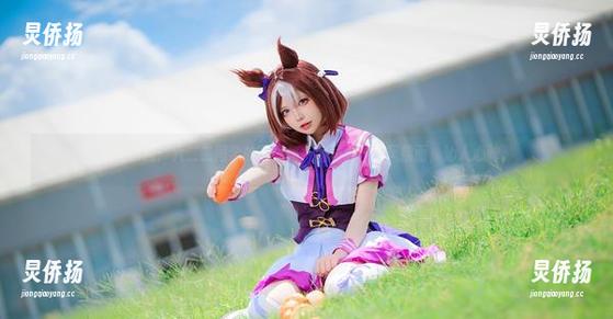 六二二同学 高清清纯:六二二同学的写真集,如同夏日微风拂面,沁人心脾。