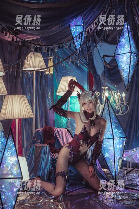 冬马路纱：精选吾妻正片，心跳加速的写真集