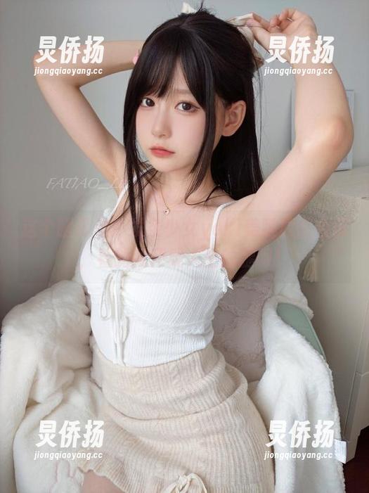 这个腿真是：发条少女yoki美腿原图合集，看的我怀疑人生的腿啊！