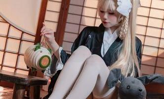 咬人小小兔的高跟鞋合集——一双鞋带来的无限遐想！