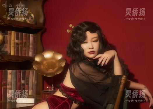 想开心吗？来看看奇行家狗崽的春节福利图集更新，绝不让你失望！