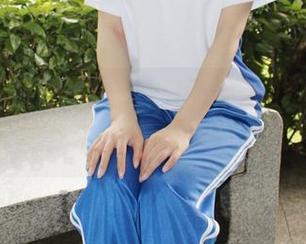 小众视觉 – 谁说自拍只能单调？小苏菲的写真套图，带你走进她的奇妙日常。