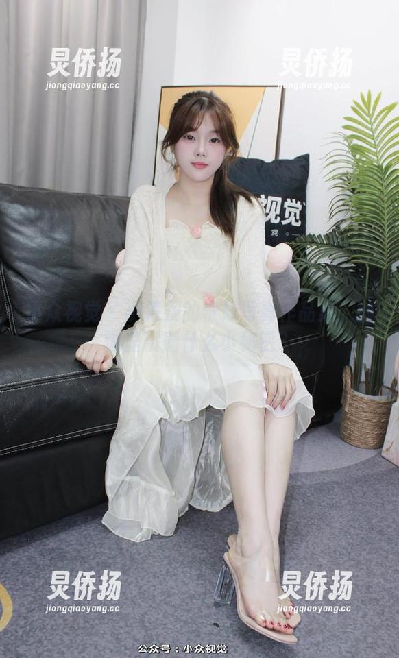 小众视觉-小薯条 小众视觉 - 小薯条的奇妙写真作品集:剧情里藏着什么小秘密?