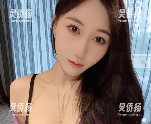 小玉吃果冻 微密圈 - 小玉吃果冻黑渔网图包,分享折磨你眼球的绝美瞬间!