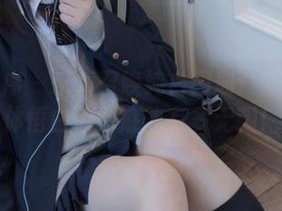 少女秩序 – 乐栀召唤纯白图册：跟我一起体悟白色到底能有多无聊！