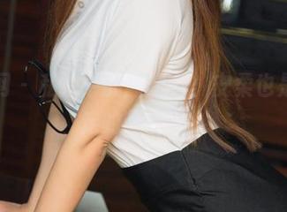 尤果网 – 私拍中的高跟鞋，安柔也是个行走的艺术品！