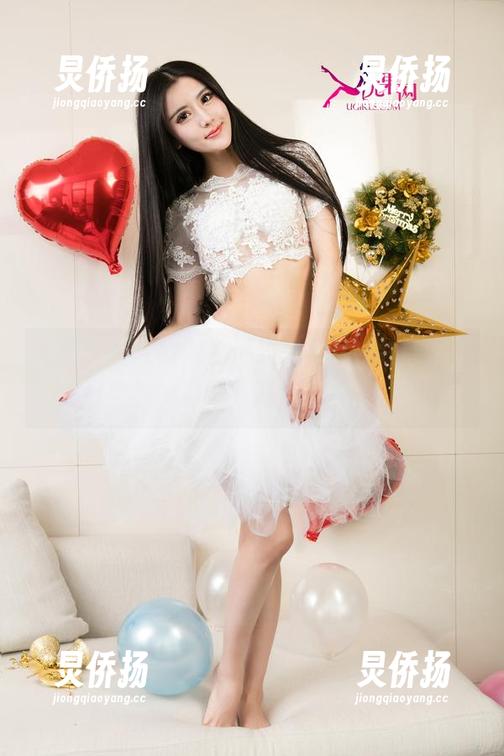 尤果网-尤娜娜 尤果网 - 尤娜娜的海边写真,在线欣赏那份自然的诗意,高清完美到窒息