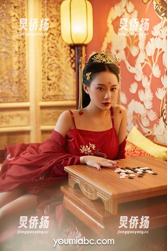 尤蜜荟-颜美汐 尤蜜荟 - 下载颜美汐全套图:裤里丝时刻,准备好被撩了吗?