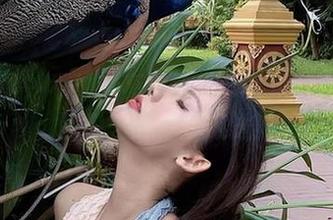 微密圈 – 不怕油亮被抢光！就是阿朱啊的图包限时免费放送！
