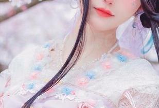 彩芸_Nebula解锁校服COS图册，青春的边界能被这样突破？
