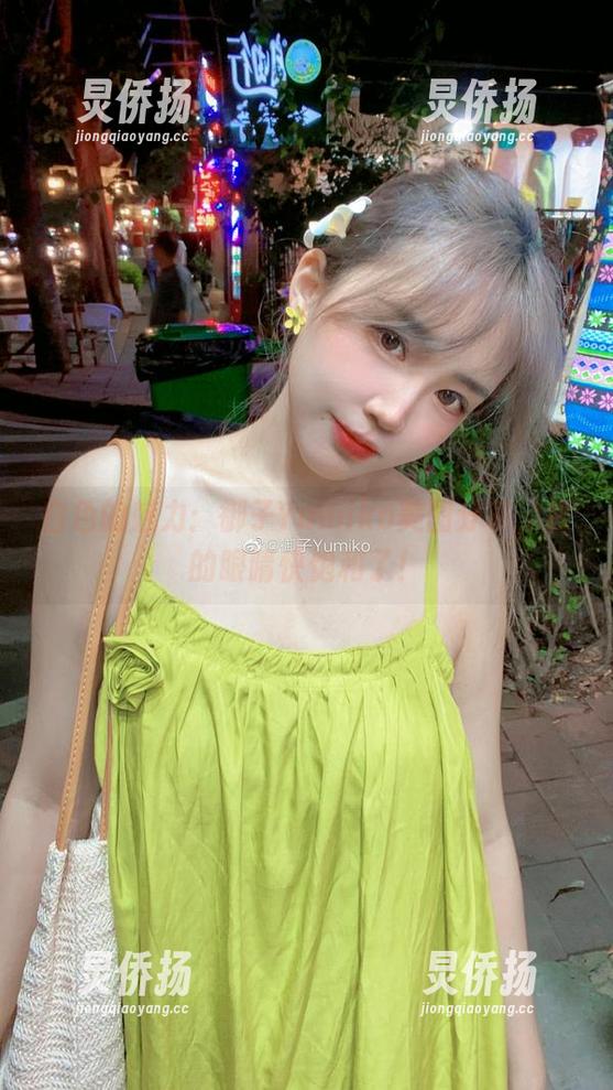 白色的魅力：御子Yumiko美图分享，我的眼睛快饱和了！