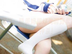 夜玫瑰写真：晓美妈把灯光调到柔和，果然就是眼神杀！