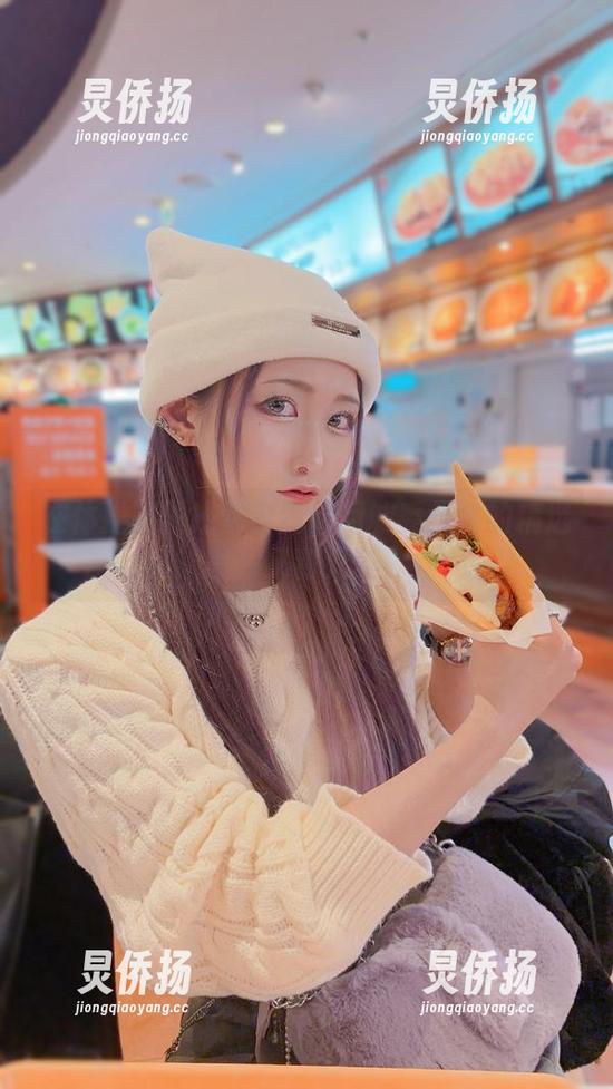 月城委员会 在体操服里找到自我:月城委员会的精选图片又甜又美。
