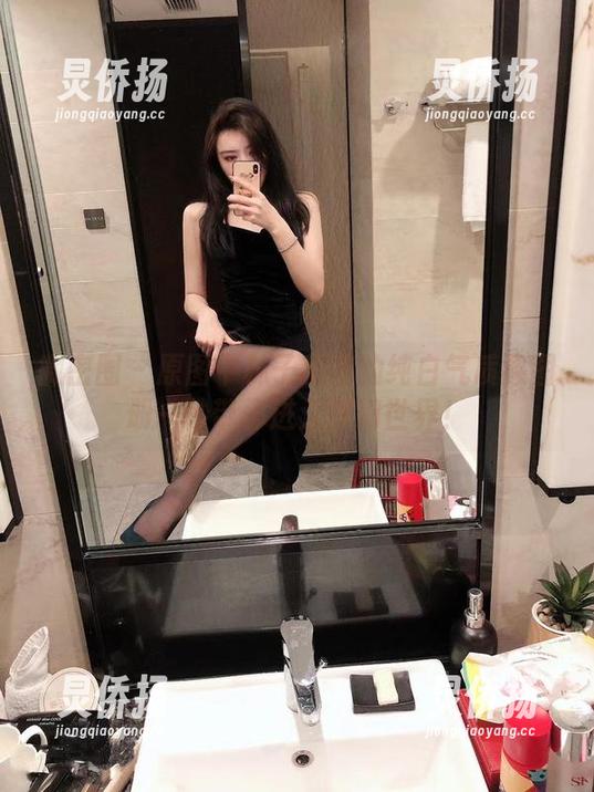 林子琳喵 微密圈 - 原图中林子琳喵的纯白气质蟊图册一秒带你进入梦幻世界!