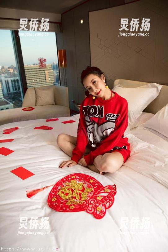 果儿Victoria 微密圈 - 内衣探险:果儿Victoria的写真库里都藏了什么?