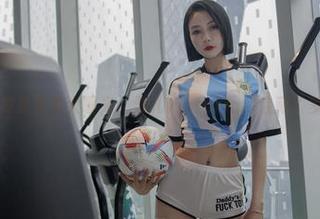微密圈 – 美足合集大曝光：果儿Victoria到底藏了多少惊喜？