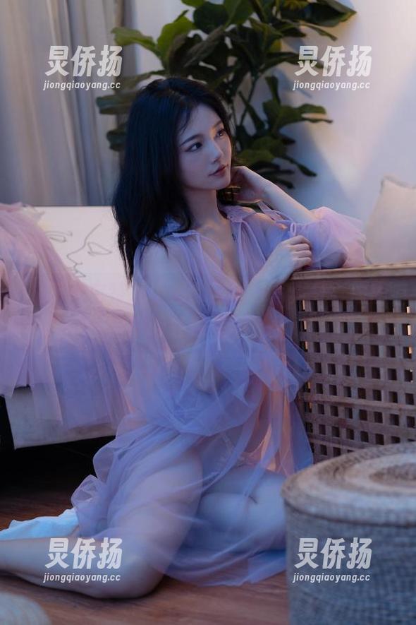 桃良阿宅特别企划：白衬衫写真集，原图中轻轻摇曳的温柔