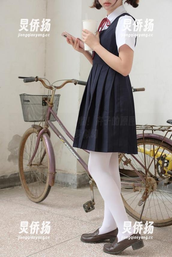森萝财团-卉子 森萝财团 - 女神降临!卉子的原图写真如梦似幻