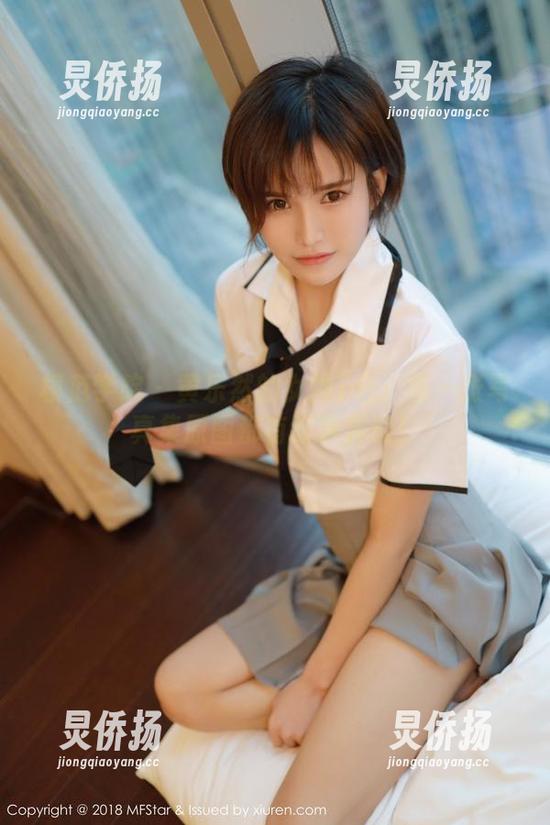 模范学院-黄乐然 模范学院 - 黄乐然的女神T台:每一张写真集原图都有故事要说!