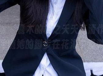 物恋传媒 – 嘉木的桃之夭夭高清作品集，跟随她的脚步在花海中漫游