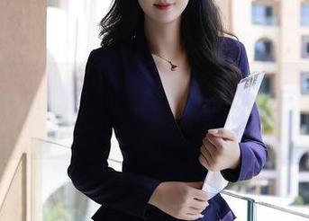 秀人网 – 七七kiko私拍教科书：如何用少女的眼睛看世界